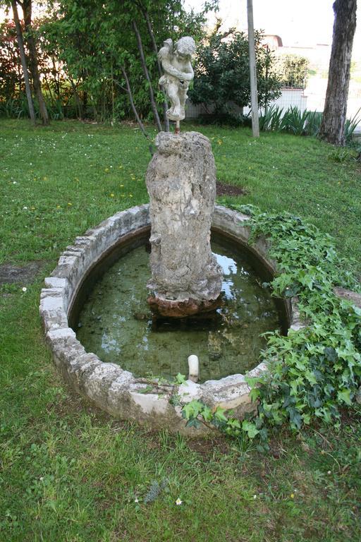 B&B Il Glicine Bedizzole Екстер'єр фото